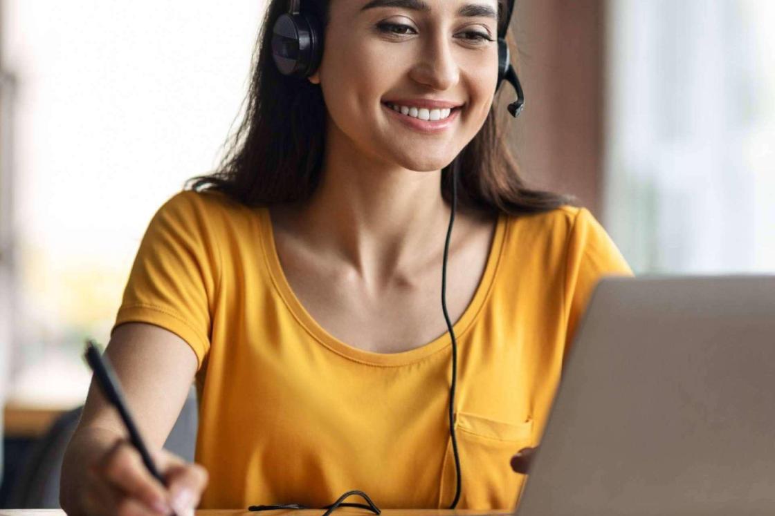 La educación híbrida dispara el acceso de los adultos al Título de ESO