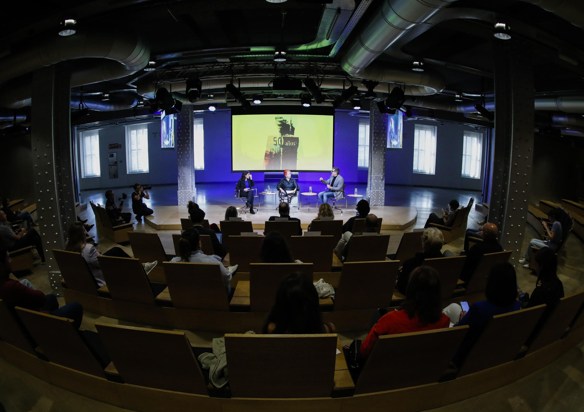 Imagen de archivo de la "VII Jornada de Periodismo Móvil" celebrada en 2023. EFE/ David Fernández