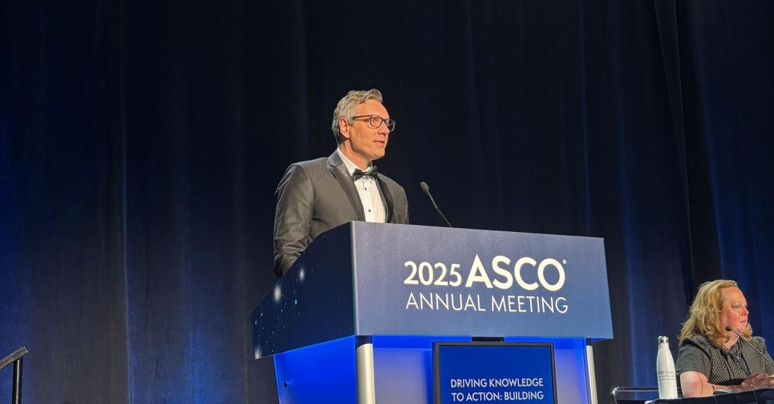 Pie de foto: El Dr. Matthias Preusser, durante la presentación de TUXEDO-3Autor: MEDSIR