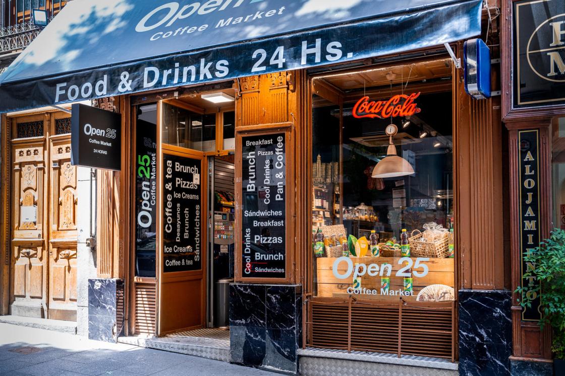 Coca-Cola lanza #SomosDeBarrio para impulsar el comercio de proximidad/ Foto cedida solo Uso editorial