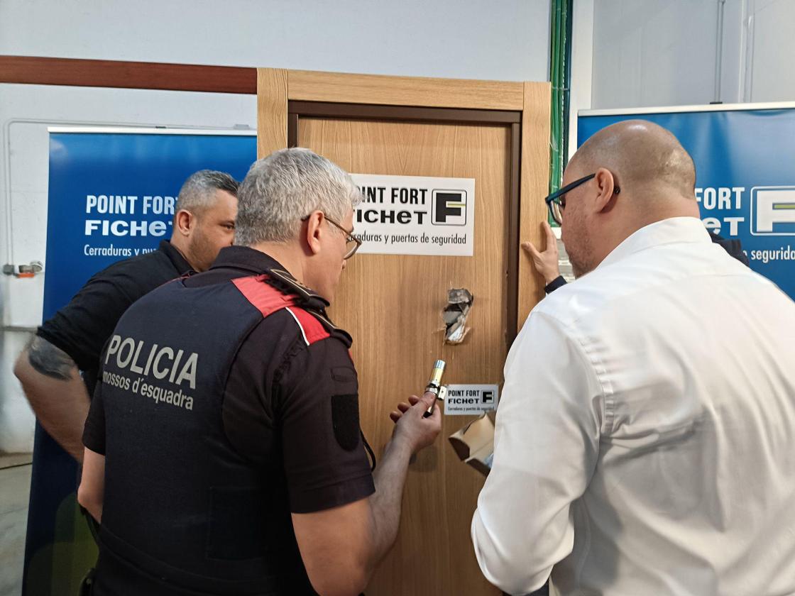 Pie de foto: Representantes de los cuerpos de seguridadAutor: Point Fort Fichet