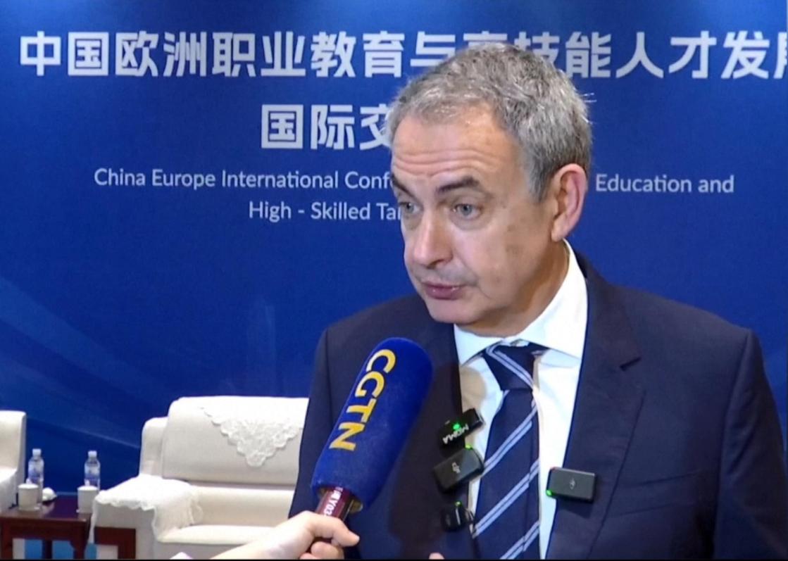 Zapatero: China y la UE deberían trabajar juntos para convertirse en pilares de un orden mundial equilibrado.