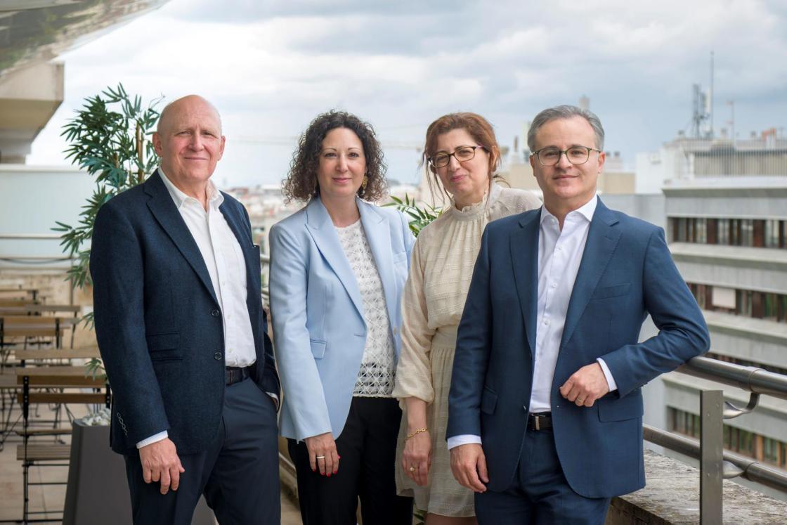 De izquierda a derecha: Miguel Hernando de Larramendi (presidente del CEARC), Rosa Meneses (subdirectora), SoniaBoulos (miembro de la Junta Directiva) y Haizam Amirah Fernández (director ejecutivo). © CEARC