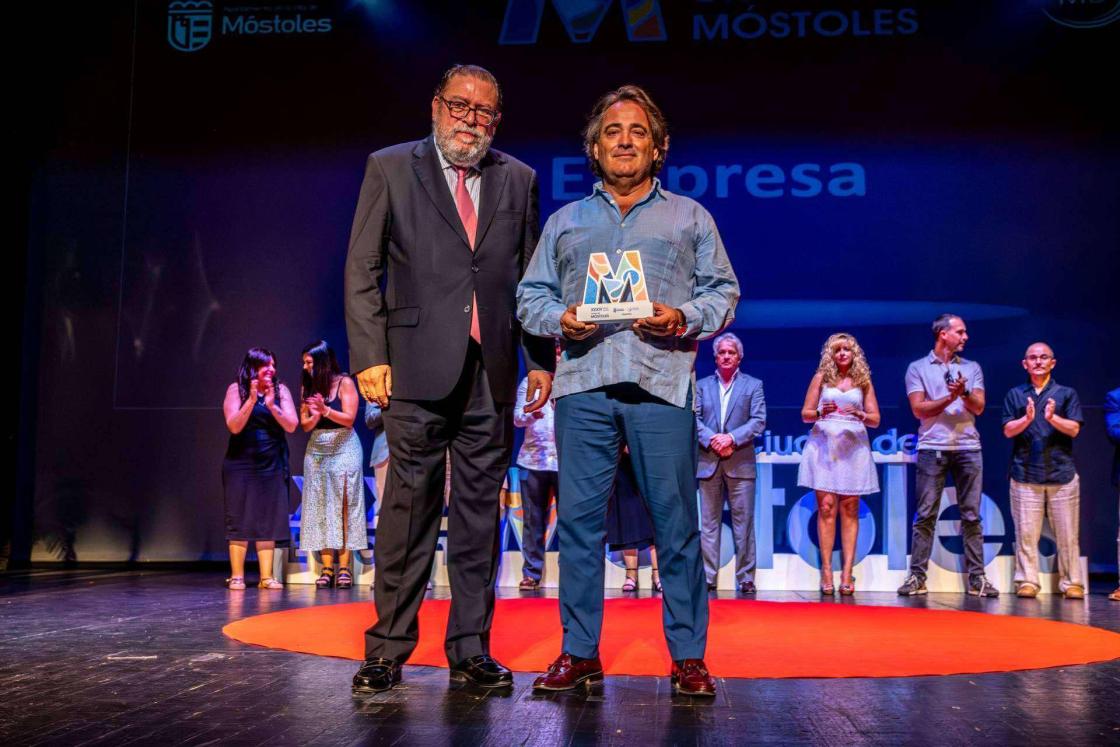 Master Battery, Premio Ciudad de Móstoles por su crecimiento y compromiso con la economía local