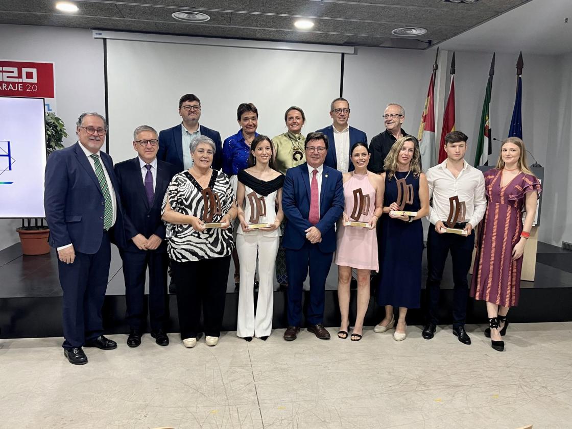 Pie de foto: Premios Liderazgo e Innovación Autor: GEFISCAL