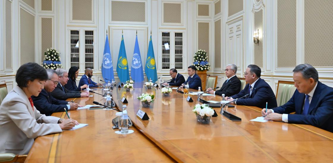 Astana, Aug 3 (EFE).- Kazakh President Kassym-Jomart Tokayev and United Nations Secretary-General António Guterres presided Friday over the signing of an agreement to establish a UN Regional Center for the Sustainable Development Goals for Central Asia and Afghanistan.–EFE/Kazakh Presidential OfficeEDITORIAL USE ONLY/ONLY AVAILABLE TO ILLUSTRATE THE ACCOMPANYING NEWS STORY (MANDATORY CREDIT) **