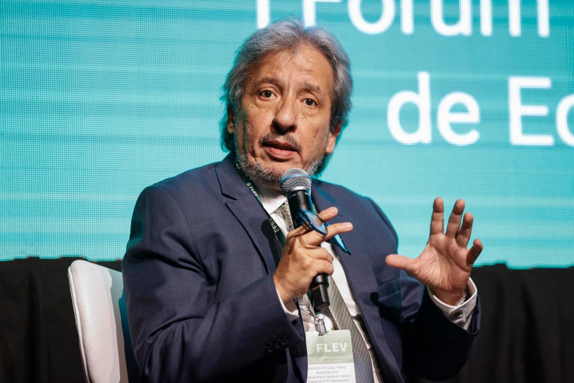 Pulgar-Vidal, one of the architects of the Paris Agreement, believes that the measures of US President Donald Trump’s administration are a temporary phenomenon. EFE/Manuel Moncada/FILE.