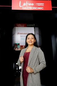 La directora del congreso y festival Latino Gastronomic, Sandra Hernández, posa en una entrevista con EFE este jueves, durante el congreso y festival Latino Gastronomic, en Puebla (México). EFE/ Hilda Ríos