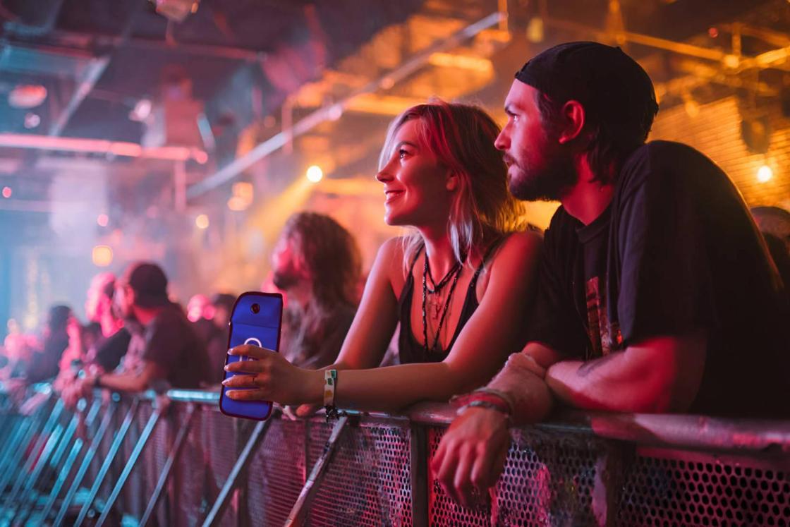 SINMOVILES.COM lanza una solución inteligente para eliminar distracciones a causa del móvil en las aulas