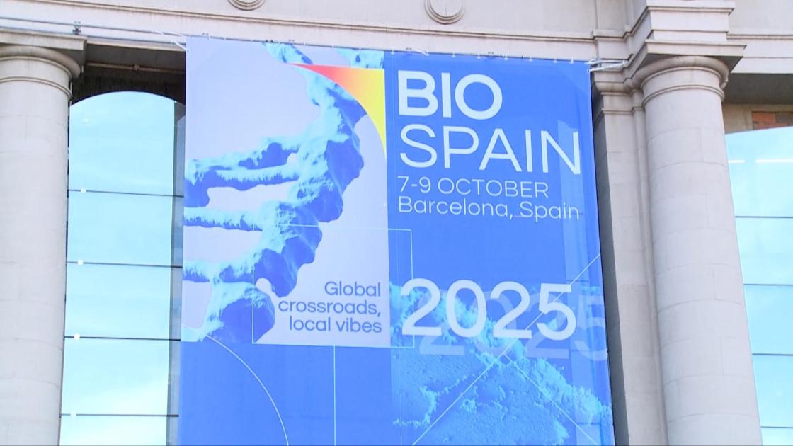 Entrada del Encuentro Internacional Biospain, que ha reunido ese martes en Barcelona a las principales empresas del sector nacional de la biotecnología, farmacéuticas y administraciones para analizar el futuro de la industria. EFE