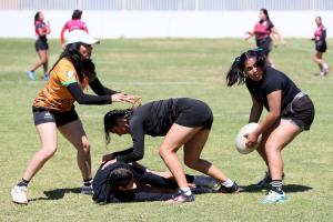 Fotografía del 25 de Octubre de 2025 de un entrenamiento de Rugby del equipo las Jaguares Rugby Club en el Centro Universitario de Ixtlahuaca (México). EFE/ Mario Guzmán