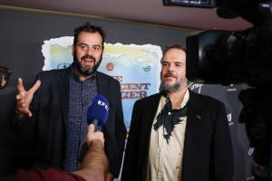 MADRID, 09/10/2025.- Los directores del documental "The Magnificent Stranger", Iván Karras (d) y Miguel Ámngel Guerra (i), a su llegada a la presentación de su documental este jueves en Madrid. EFE/David Fernández