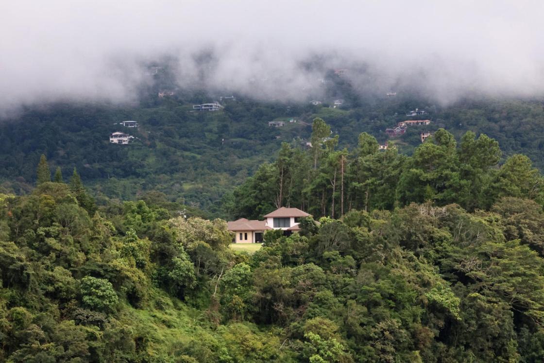 Fotografía que muestra este miércoles un área del distrito de Boquete, provincia de Chiriquí (Panamá). EFE/ Carlos Lemos