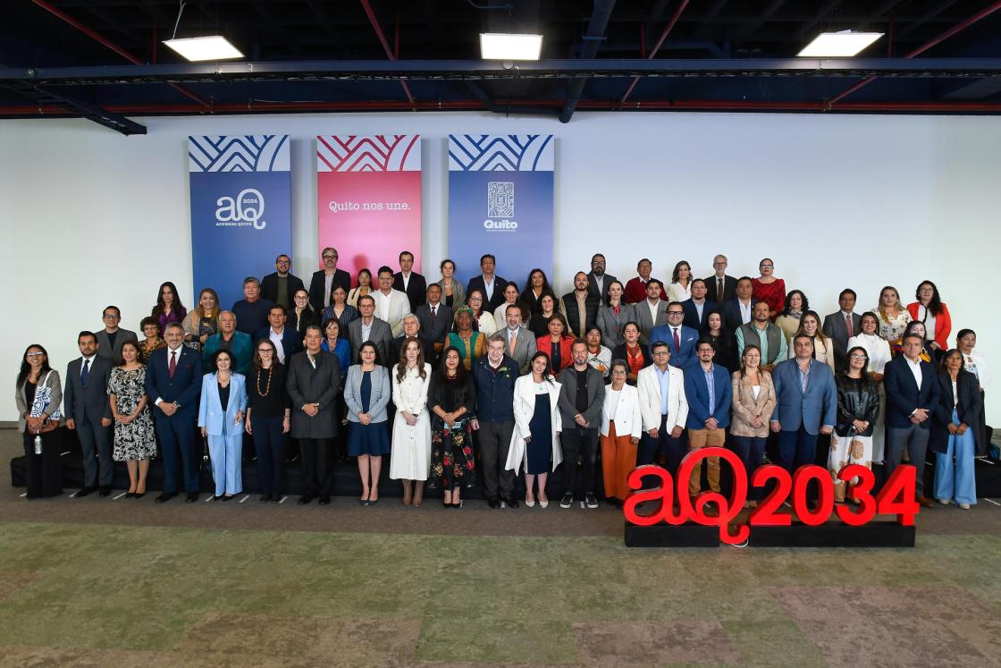 La segunda edición del Acuerdo Quito 2034 terminó con la ratificación y ampliación del histórico pacto entre autoridades, academia y ciudadanía de la capital de Ecuador. EFE/ Santiago Fernández