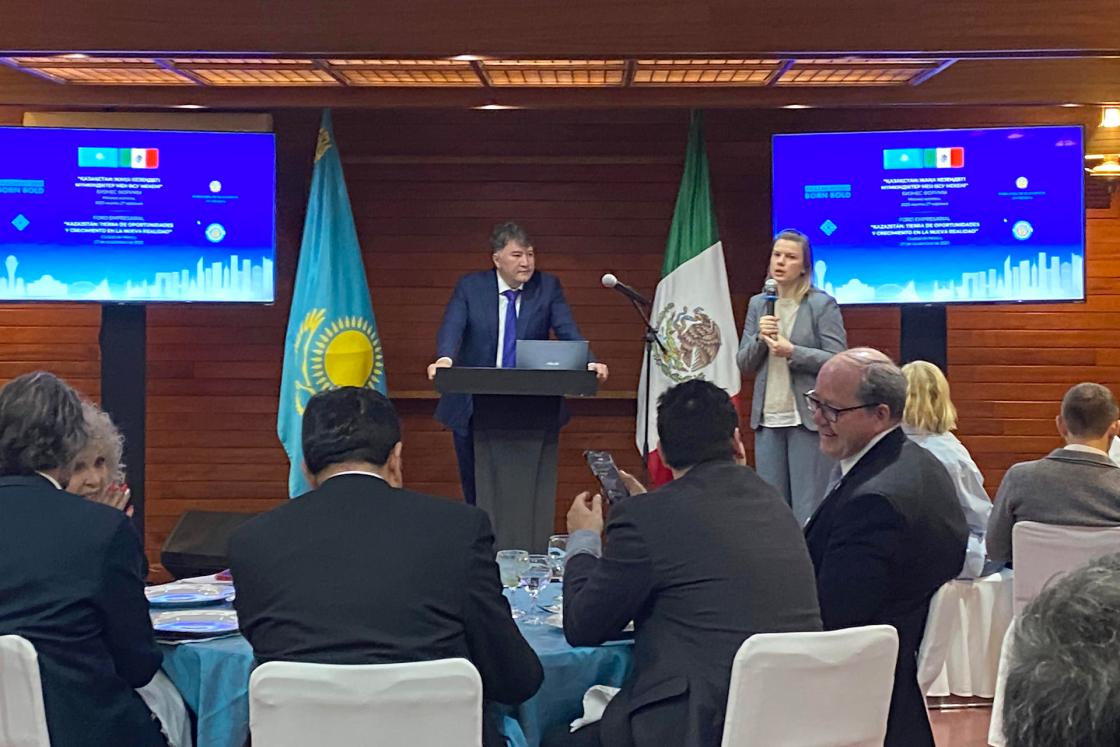Photograph provided by the Kazakh Embassy in Mexico showing Yerlan Kubashev (center), counselor at the Kazakh Embassy in Mexico, participating in the Kazakh-Mexican Business Forum in Mexico City (Mexico). EFE/Kazakh Embassy in Mexico