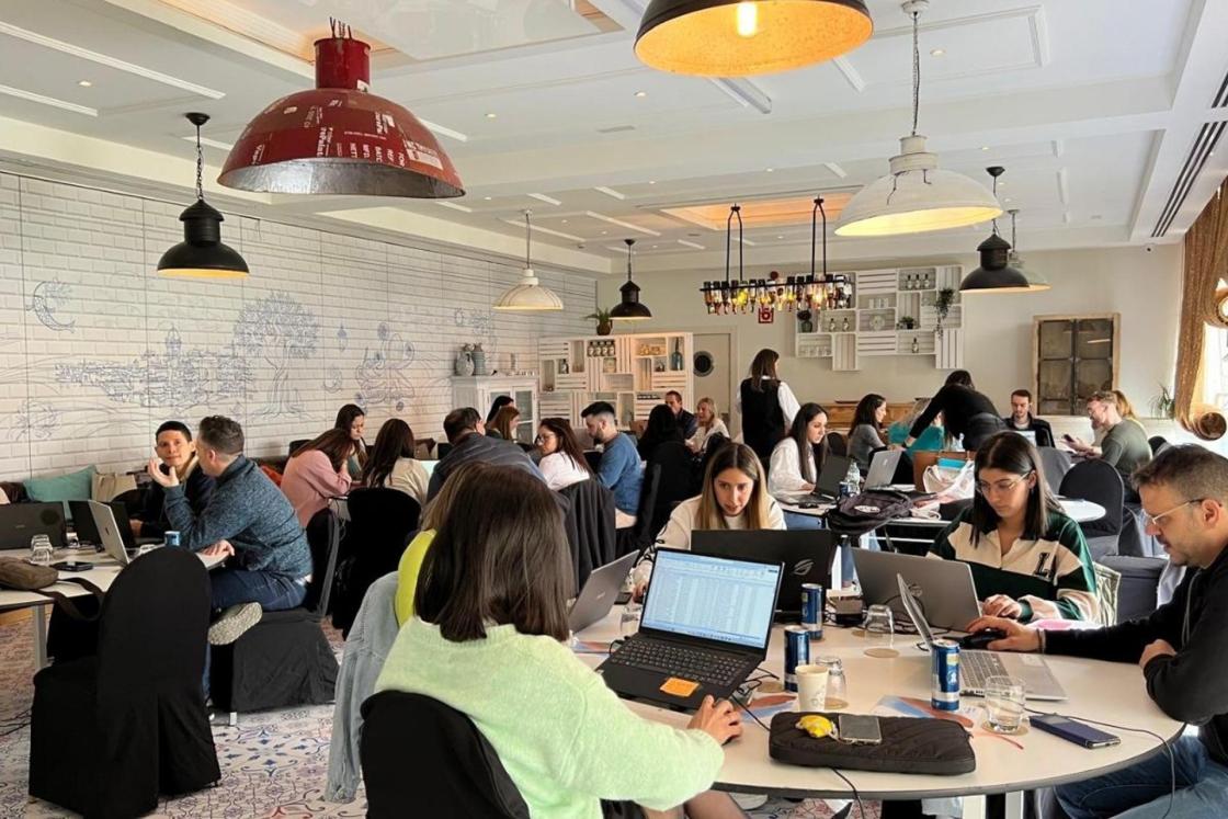 Liderazgo inclusivo e innovación en el e commerce españolAutor: Allzone