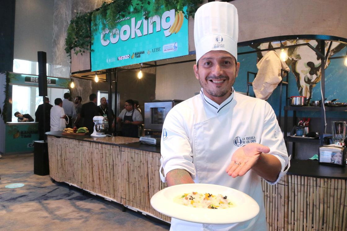 Chef Xavier Estévez of the Escuela de los Chefs shows a banana-based ceviche during the Banana Cooking event in Guayaquil, Ecuador. EFE/Jonathan Miranda