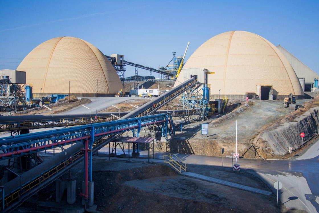 La construcción de nuevas instalaciones mineras, el récord conseguido en la producción de zinc con más de 91.000 toneladas y la consecución de premios y nuevas certificaciones son algunos de los doce hitos de 2025 con los que Sandfire MATSA, que concentra tres operaciones mineras subterráneas y una planta de procesamiento en la provincia de Huelva, despedirá el año. En la imagen, planta tratamiento mineral. EFE/ Sandfire MATSA // SOLO USO EDITORIAL/SOLO DISPONIBLE PARA ILUSTRAR LA NOTICIA QUE ACOMPAÑA (CRÉDITO OBLIGATORIO)