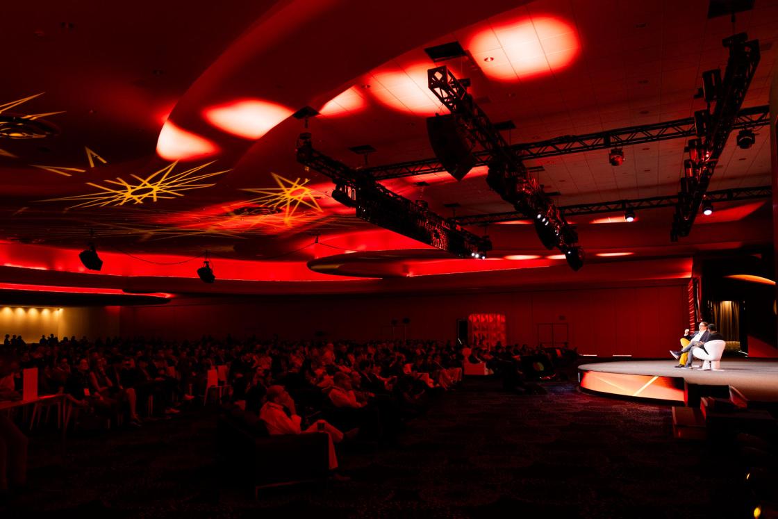 Mastercard presenta soluciones de pago innovadoras en el Innovation Forum 2025 para impulsar la economía digital de América Latina. Lifestyle shot (general sessions) SOLO USO EDITORIAL /EFE 