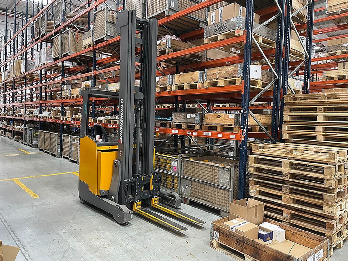 Pie de foto: Almacén de recambios de Jungheinrich en Madrid    Autor: Jungheinrich