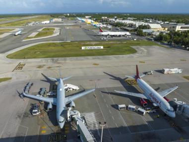 Aeropuerto de Punta Cana marca un hito histórico y cierra 2025 con récord consecutivo de vuelos y pasajeros