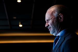 MADRID, 19/01/2026.- El presidente y CEO de Hyundai Motor España, Leopoldo Satrustegui, ofrece una rueda de prensa con la presentación de los resultados de la marca automovilística del 2025, este lunes en Madrid. EFE/ David Fernández