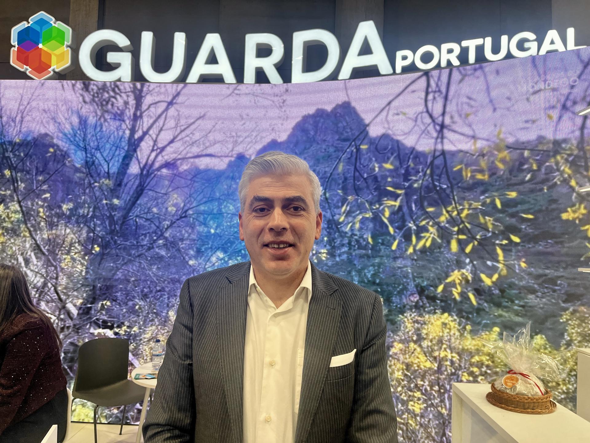 El alcalde de Guarda, Sérgio Costa, en la Feria Internacional de Turismo (Fitur).EFE/Carlos García
