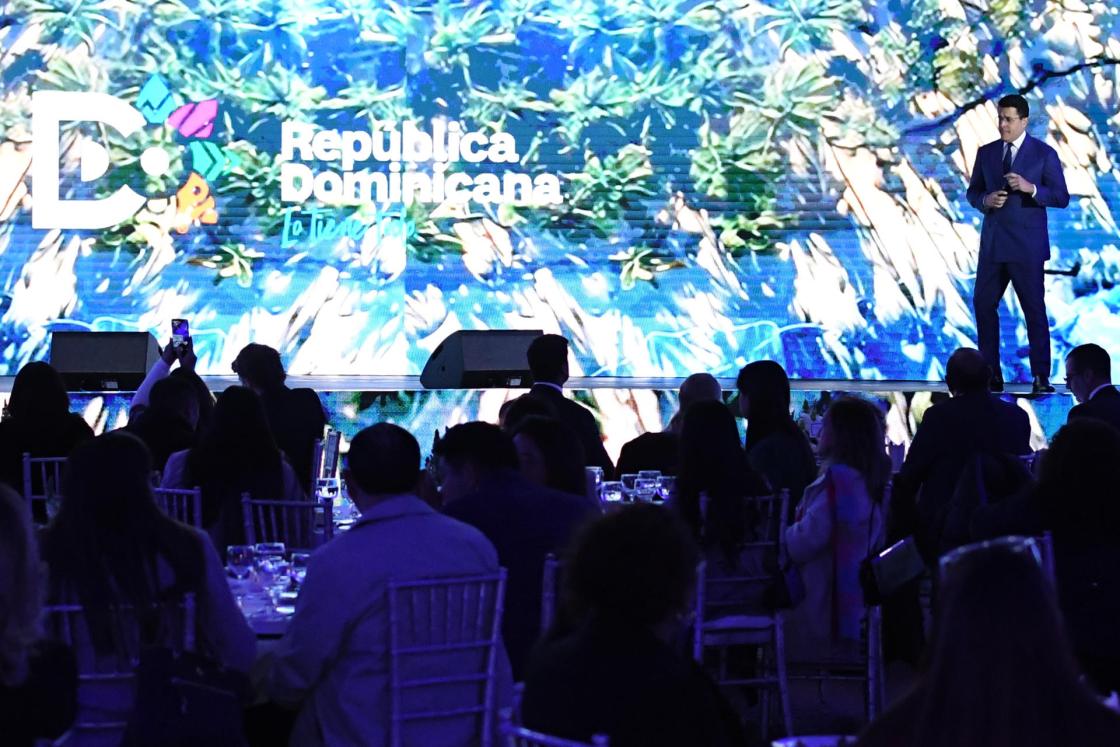 República Dominicana promovió su variada oferta turística para los guatemaltecos, que visitan más a menudo la isla gracias a nuevas rutas aéreas con una frecuencia semanal de cuatro vuelos. EFE/ Alex Cruz