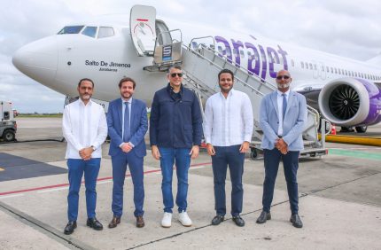 Aerolínea dominicana Arajet recibe su aeronave número 14, un Boeing 737 MAX 8