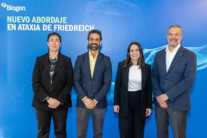 En la imagen, la directora médica de Biogén Iberia, Pilar García-Lorda (i); el neurólogo del Hospital de la Santa Creu i Sant Pau de Barcelona, Jesús Pérez (ci); la neuróloga del Hospital Río Hortega de Valladolid,Irene Sanz Gallego (cd) y el director general de Biogén Iberia, Andrés Rodrigo (d).IMAGEN CEDIDA POR BIOGEN