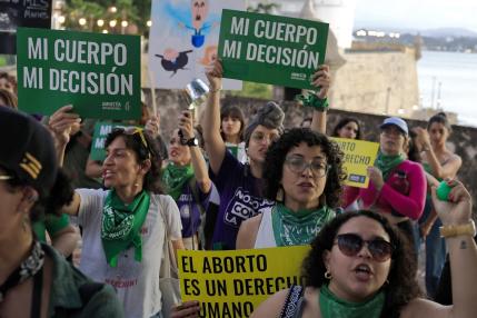 Las mujeres en América Latina y el Caribe defienden su autonomía corporal frente al avance de los autoritarismos