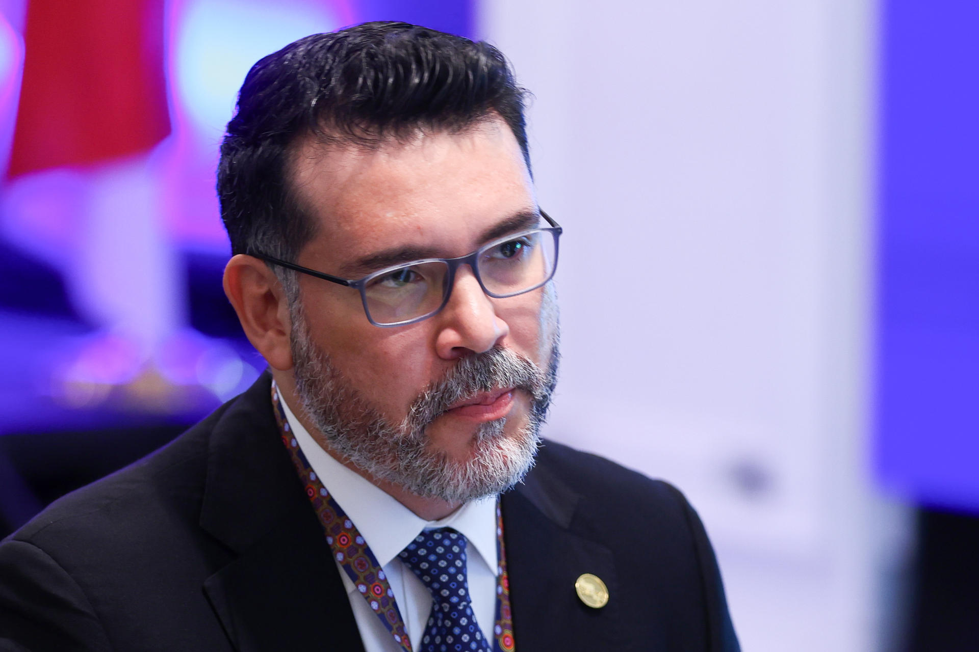 Fotografía que muestra al director ejecutivo de la Secretaría de Integración Económica de Centroamérica (SIECA), Mario Salazar, hablando durante una entrevista con EFE. EFE/ Carlos Lemos