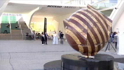 La Ciutat de les Arts i les Ciències acoge una exposición de la escultura de Park Eun Sun