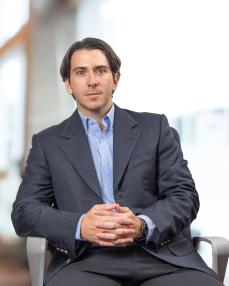 Reinaldo Ramos D’Agostino analiza cómo el contexto macroeconómico influye en las decisiones de inversión