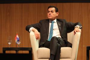 El ministro de Relaciones Exteriores de Paraguay, Rubén Ramírez, participa en un diálogo de alto nivel este viernes, en Luque (Paraguay). EFE/ Juan Pablo Pino