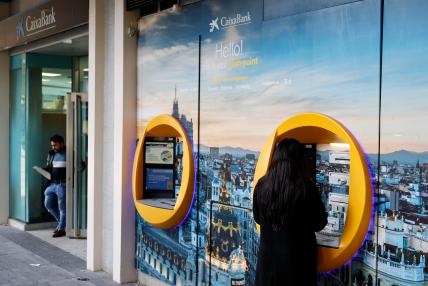 Nuevo episodio de «Finanzas con EFE» explica el papel de microfinanzas para emprendedores