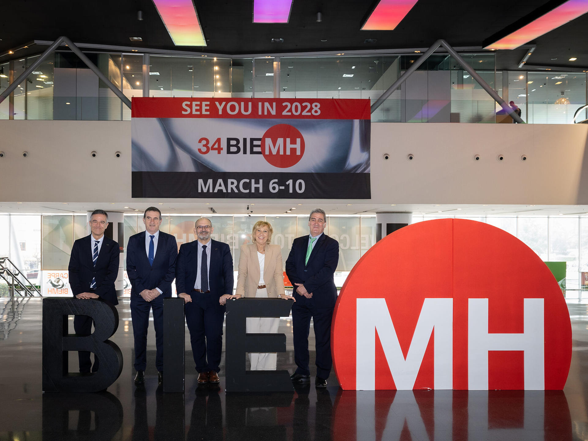 Bienal de Máquina Herramienta acoge 39.000 visitantes y los organizadores hablan de éxito