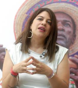 La directora de Cambio Climático y Gestión del Riesgo del Ministerio de Ambiente de Colombia, María Fernanda Torres, habla en la rueda de prensa del cierre del capítulo académico en el marco de la primera Conferencia para la Transición más allá de los Combustibles Fósiles este sábado, en Santa Marta (Colombia). EFE/ Ricardo Maldonado Rozo
