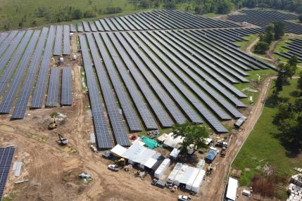 Colombia hace una apuesta por la descarbonización que llevará a conferencia de Santa Marta