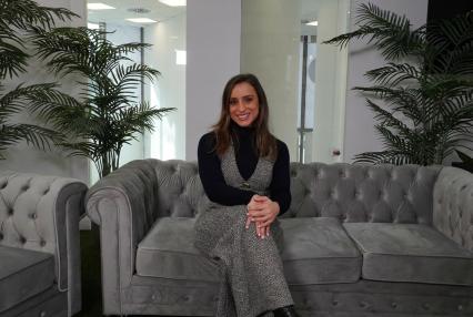 Redegal incorpora a Yenthel de la Torre como Corporate Communications Director