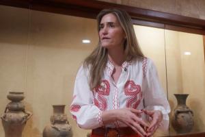 La vicepresidenta tercera y ministra para la Transición Ecológica y el Reto Demográfico de España, Sara Aagesen, habla durante una entrevista con EFE en el marco de la última jornada de la primera Conferencia para la Transición más allá de los Combustibles Fósiles este miércoles, en Santa Marta (Colombia). EFE/ Ricardo Maldonado Rozo