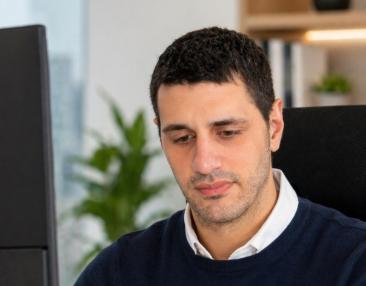 Rodrigo Ramos D’Agostino impulsa la educación financiera técnica para fortalecer decisiones de inversión