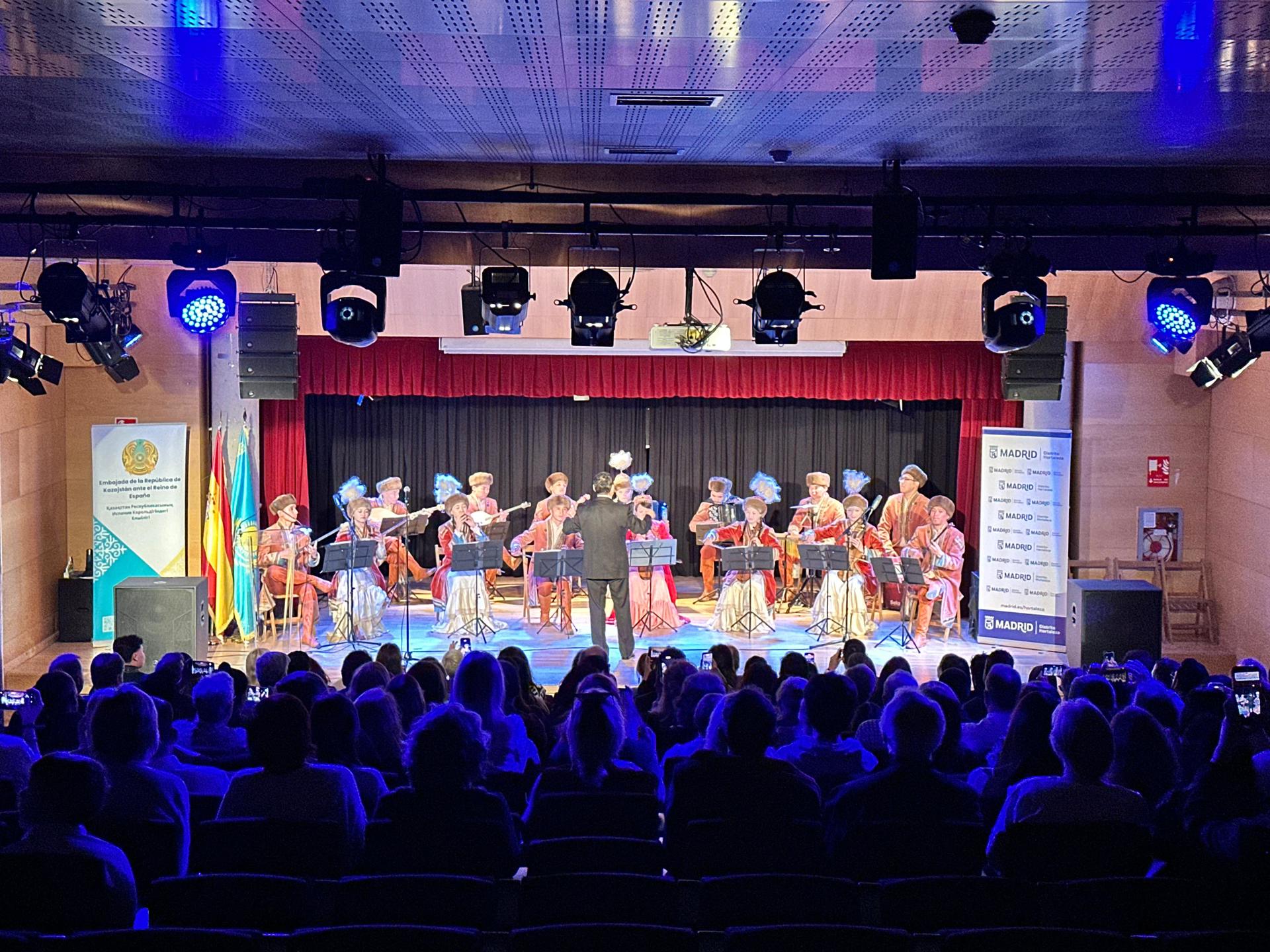 The Kazakh Embassy in Spain celebrated Nauryz, the traditional Kazakh New Year, at the Carril del Conde Cultural Center in Madrid. EFE/Kazakh Embassy in Spain