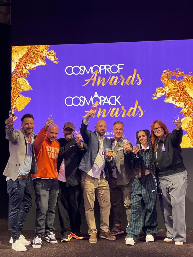 Pie de foto: Beardburys Essentials by Carobels Cosmetics - 2026 AWARDS WINNERAutor: Beardburys Essentials