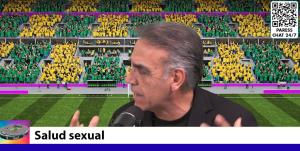 Captura de video cedido por Reckitt- SICO que muestra al comentarista Enrique Garay, hablando durante el programa el entrenamiento de salud sexual realizado por la alianza SICOnfío a través de la campaña regional Que no te metan gol. EFE/ Reckitt- Sico /SOLO USO EDITORIAL/ NO VENTAS/ SOLO DISPONIBLE PARA ILUSTRAR LA NOTICIA QUE ACOMPAÑA (CRÉDITO OBLIGATORIO)