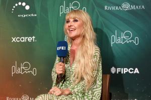 La actriz y presentadora española Cayetana Guillén Cuervo habla en una entrevista con EFE en el marco de los Premios Platino 2026 en Playa del Carmen (México). EFE/ Alonso Cupul