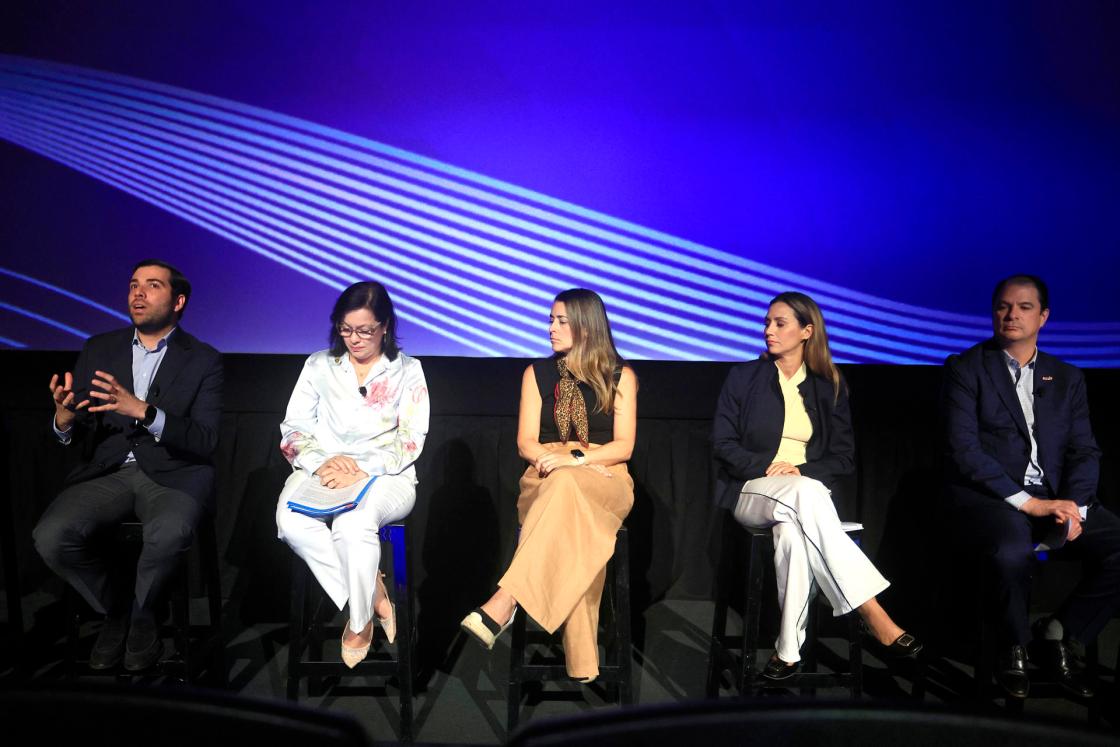From left to right: Puerto Rico Secretary of Economic Development and Commerce Sebastián Negrón Reichard; Secretary of Academic Affairs at the Puerto Rico Department of Education Beverly Morro; Banco Popular Vice President of Innovation and Technology Camille Burckhart; Abarca Health President Adriana Ramírez; and Claro CEO Enrique Ortiz de Montellano attend the roundtable AI Revolution: An Opportunity for Businesses in Puerto Rico on Wednesday in San Juan, Puerto Rico. EFE/Thais Llorca