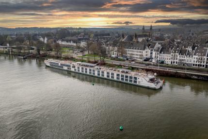 Riverside Luxury Cruises announces debut of Riverside Mahler in fleet expansion strategy