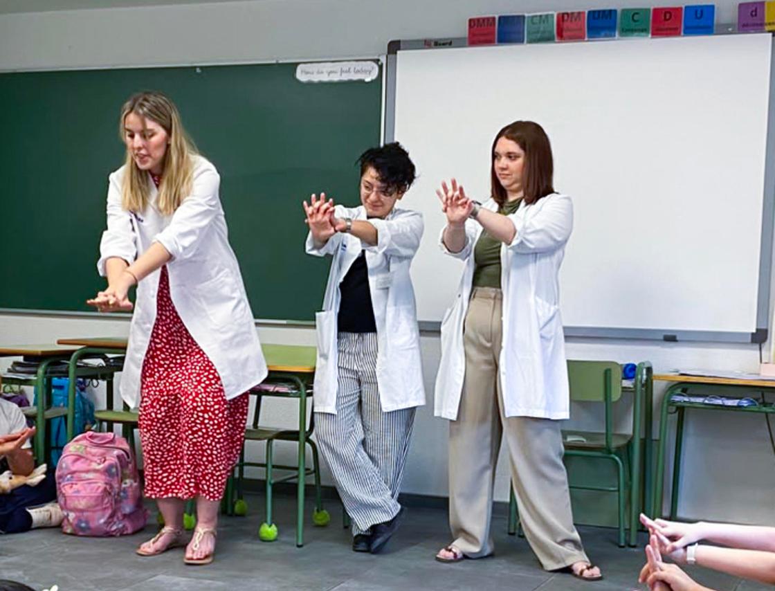 Vithas Madrid Arturo Soria enseña primeros auxilios y RCP a 40 alumnos de Primaria