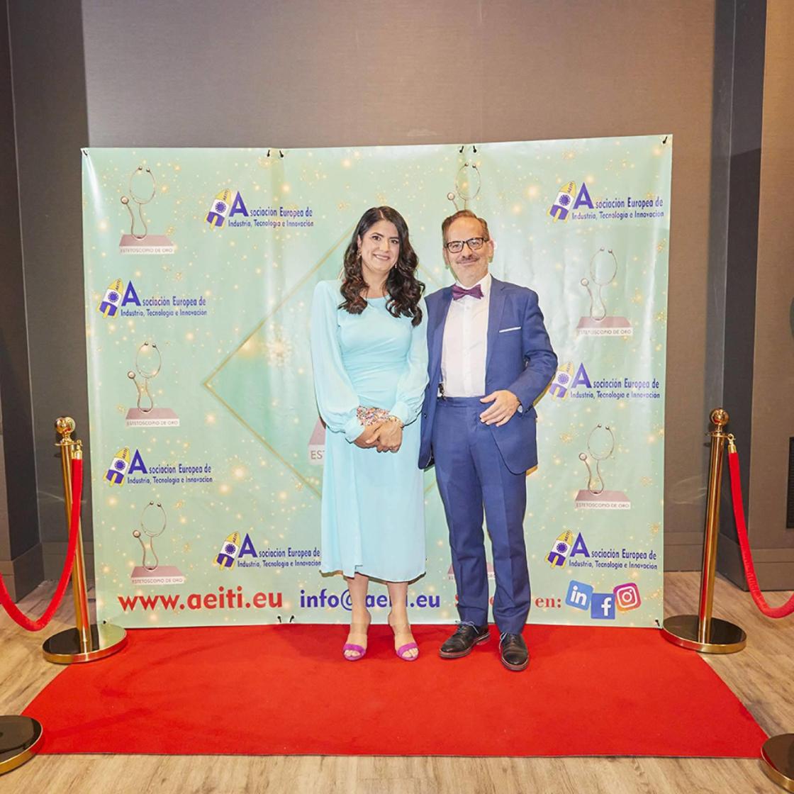 El Dr. Rodriguez-Boto Recibe el Estetoscopio de oro a la innovacion en la medicina
